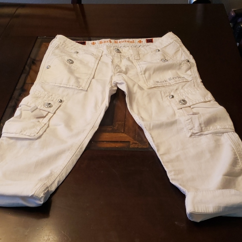 Rock revival capris size 27